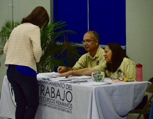 El propósito de la actividad fue promover el desarrollo laboral en jóvenes universitarios y brindarles oportunidades de empleo.